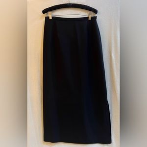 Laura Scott size 8 long black skirt with left side slit